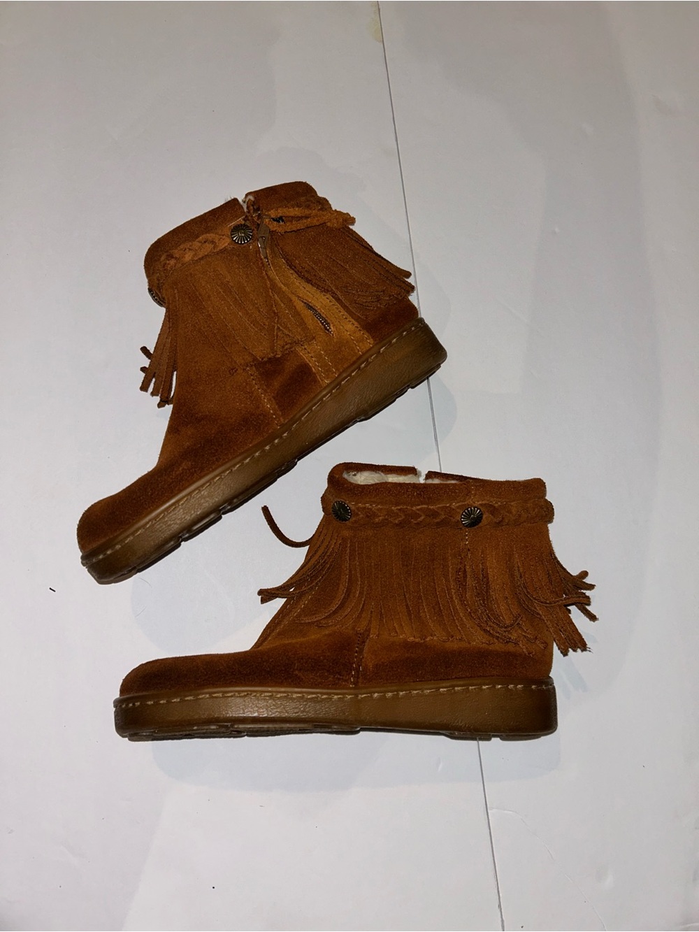Minnetonka Brown Suede Fringe Ankle Boots